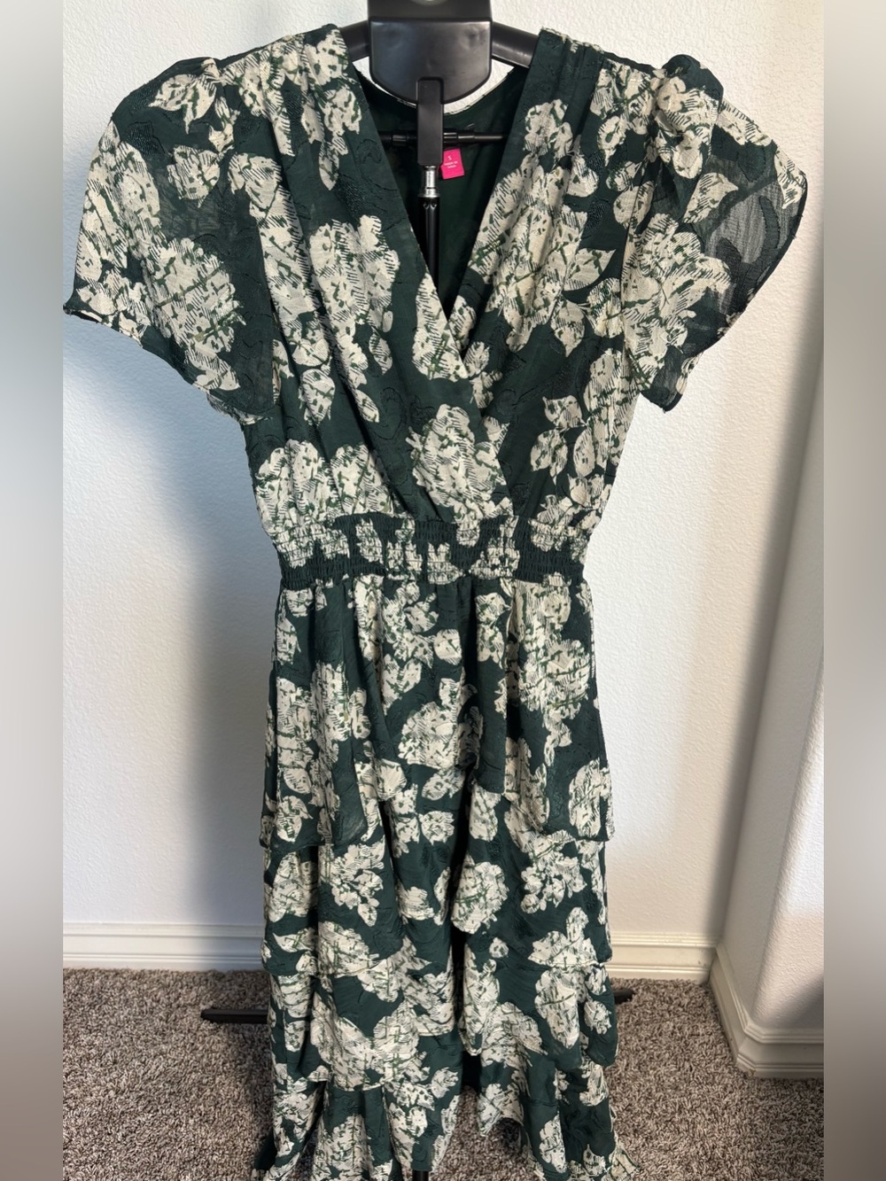 Vince Camuto Forest Green and Cream Floral Midi Dress